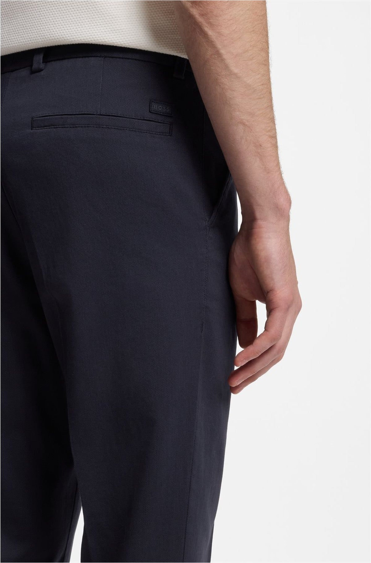 HUGO BOSS Tapered Chino Pant – Dark Blue