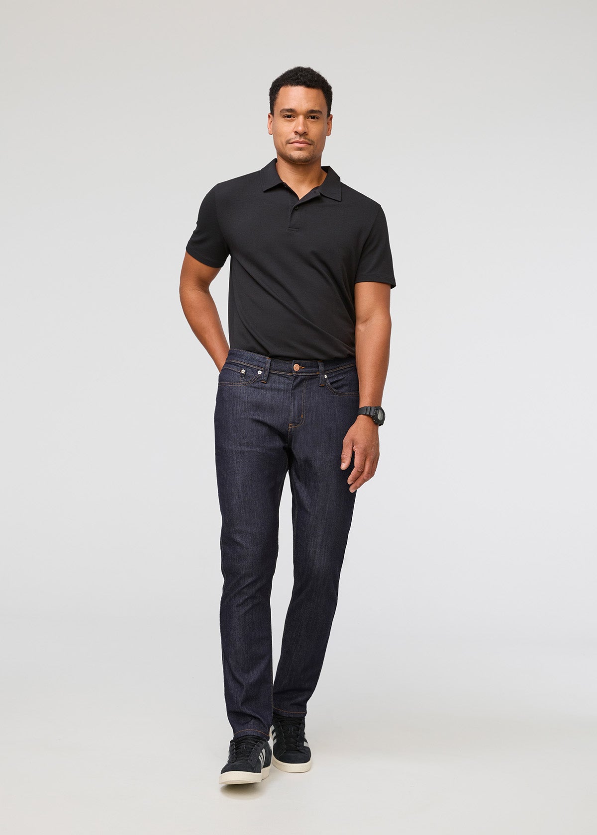 DUER Performance Denim Athletic Taper in Heritage Rinse