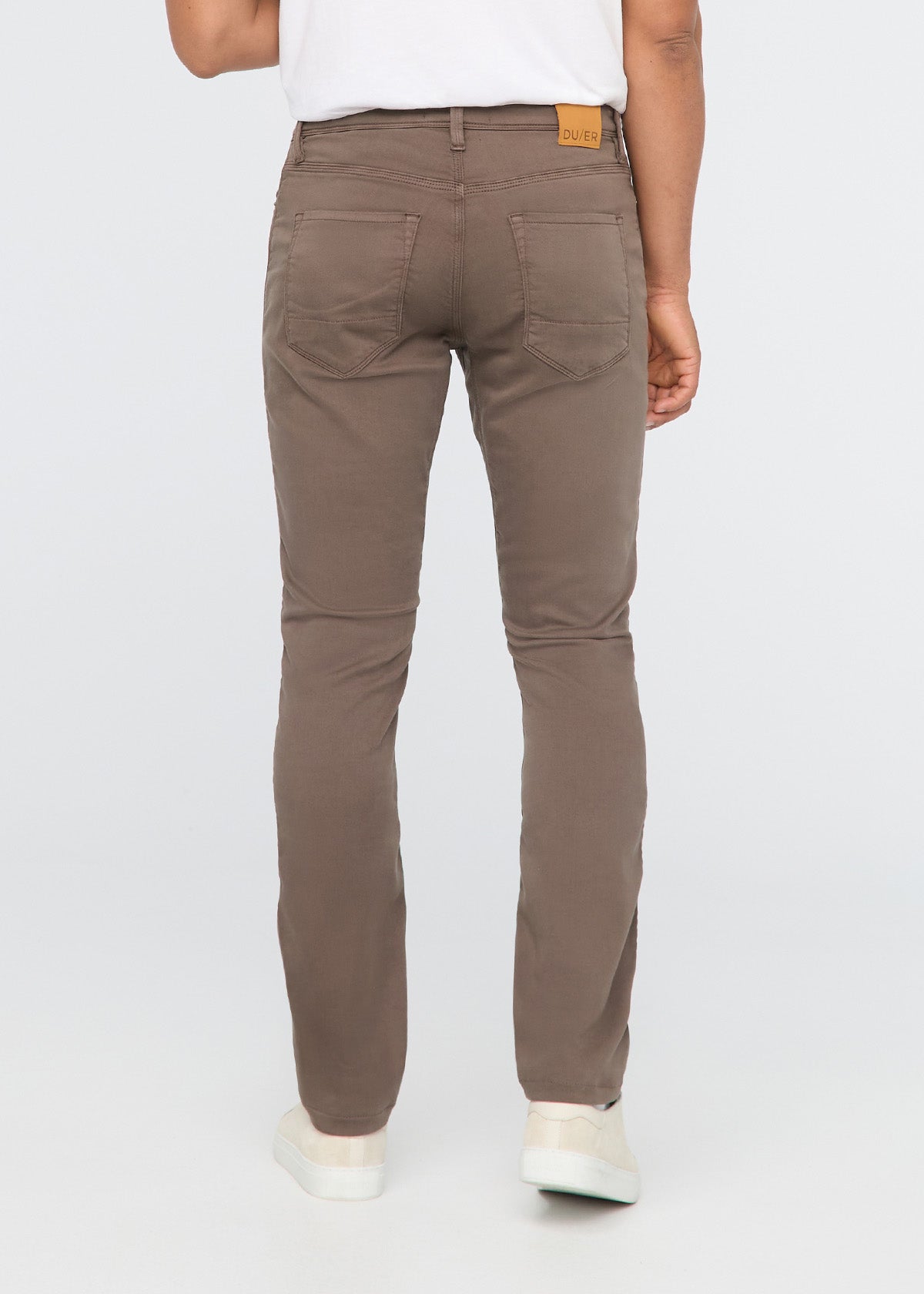 DUER No Sweat Athletic Taper in Canteen