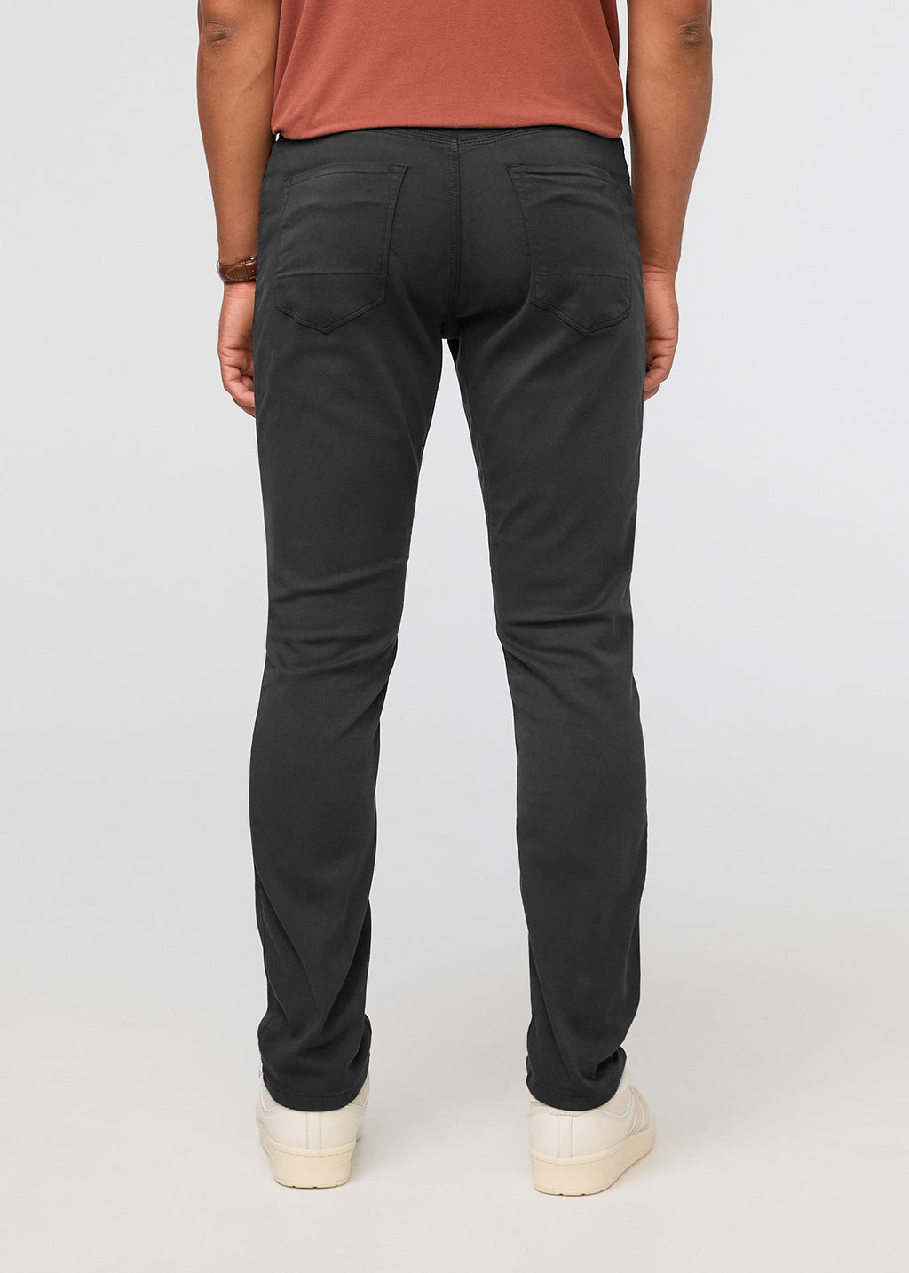 DUER No Sweat Athletic Taper in Slate