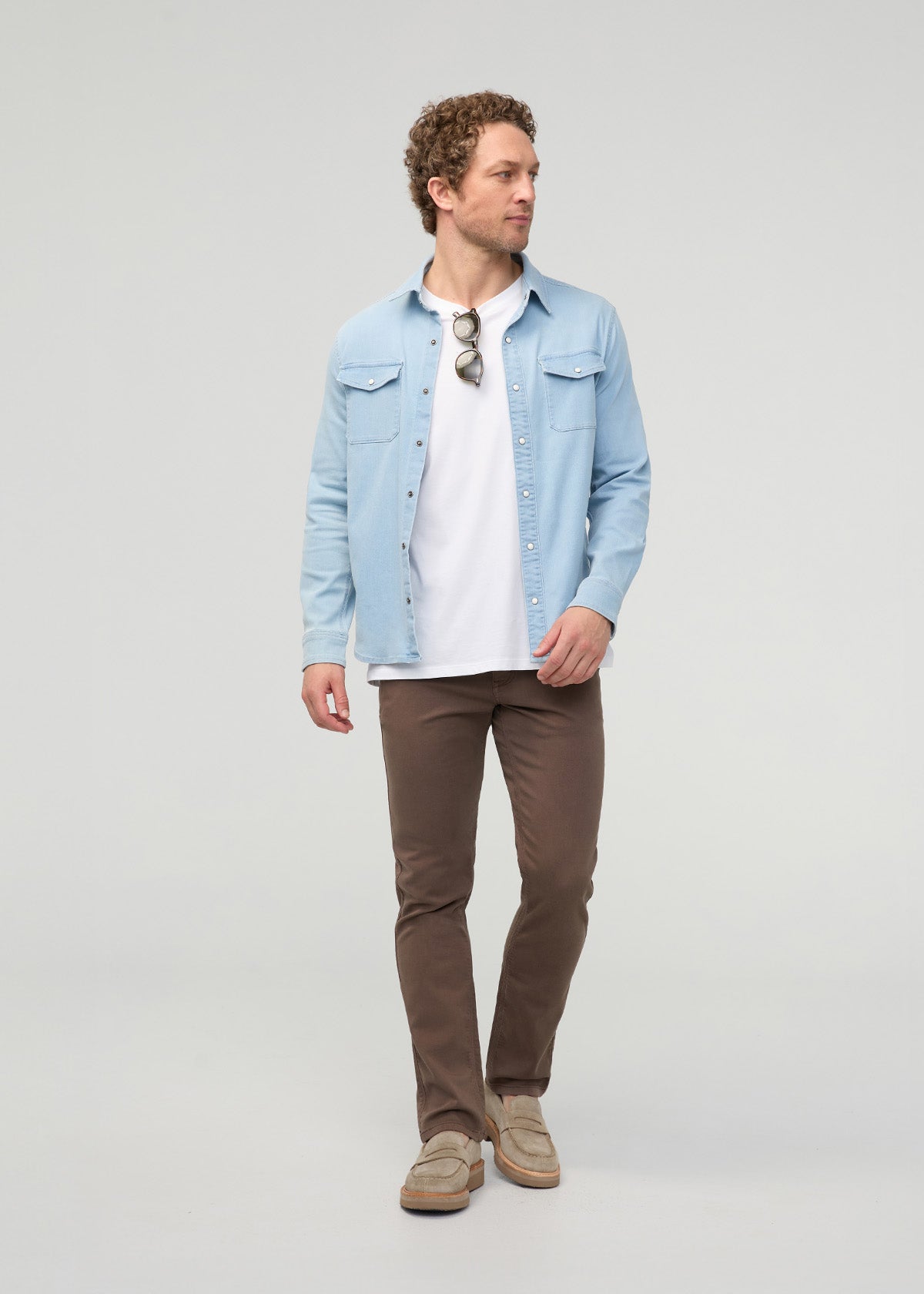 DUER No Sweat Slim Straight in Canteen