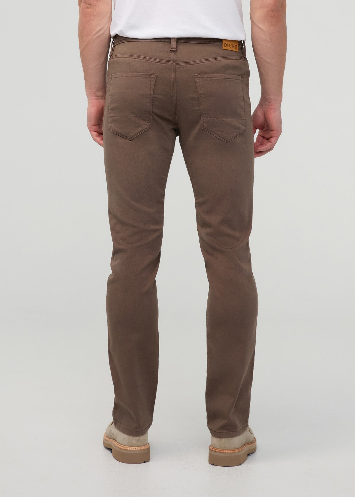 DUER No Sweat Slim Straight in Canteen