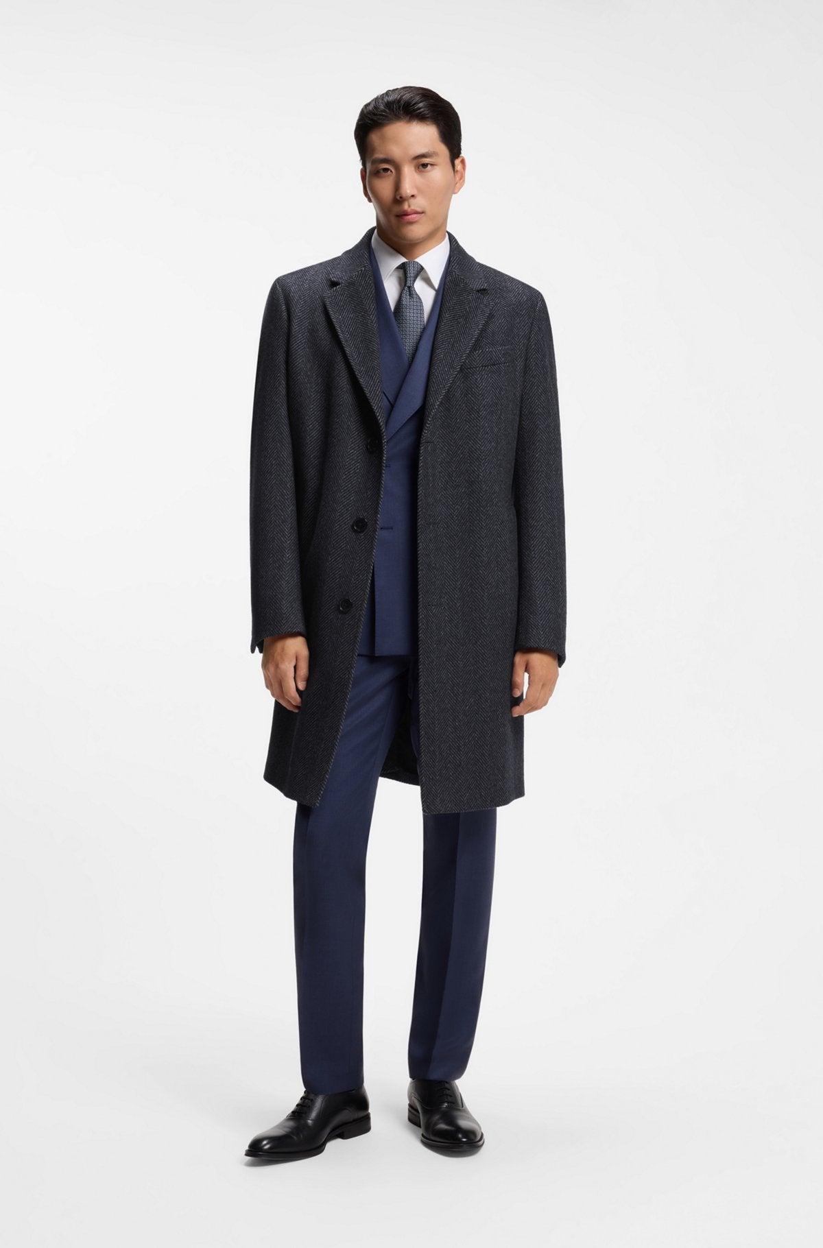 Hugo Boss Regular-fit coat in herringbone wool with cashmere in Dark Blue