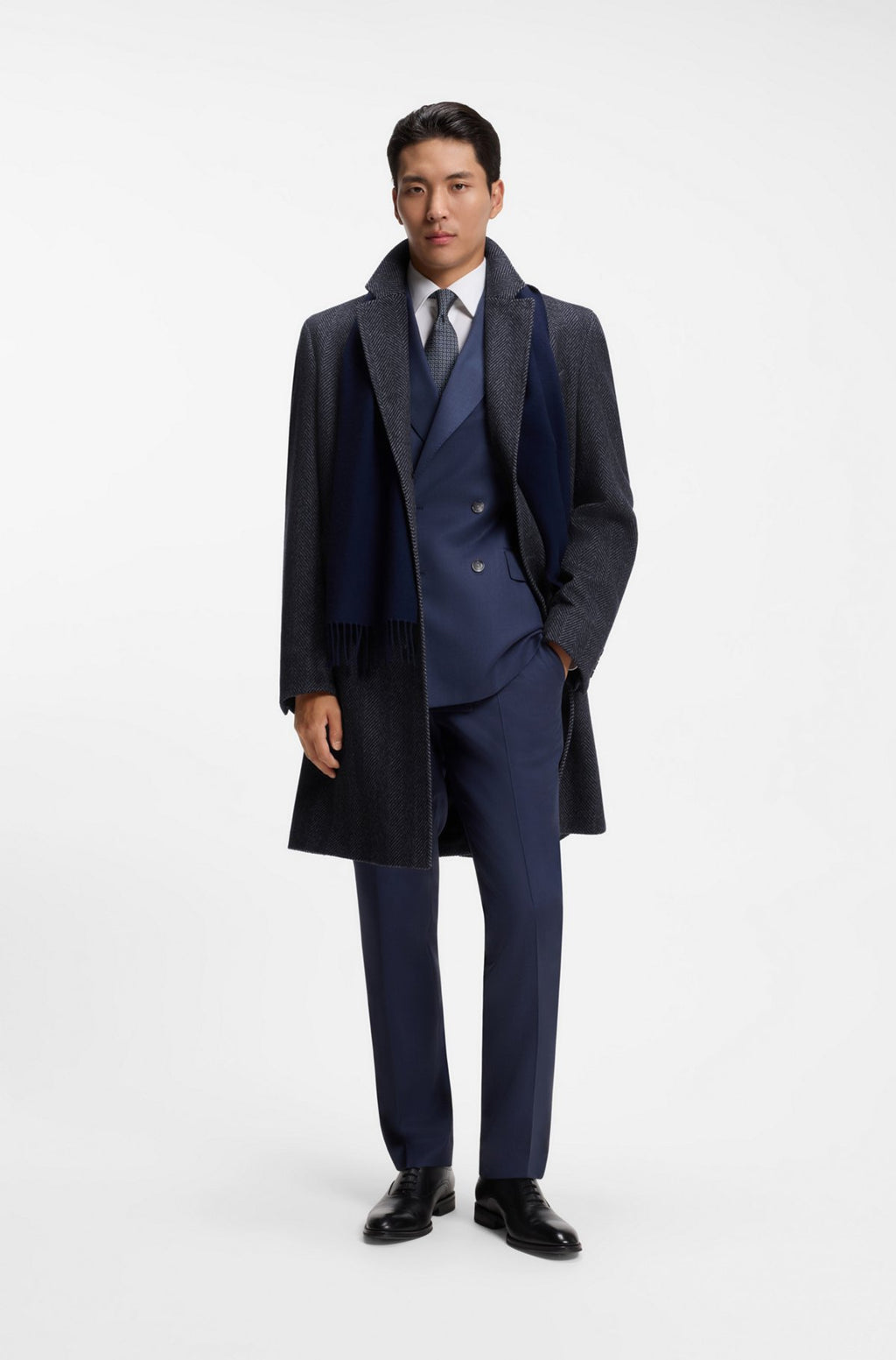 Hugo Boss Regular-fit coat in herringbone wool with cashmere in Dark Blue