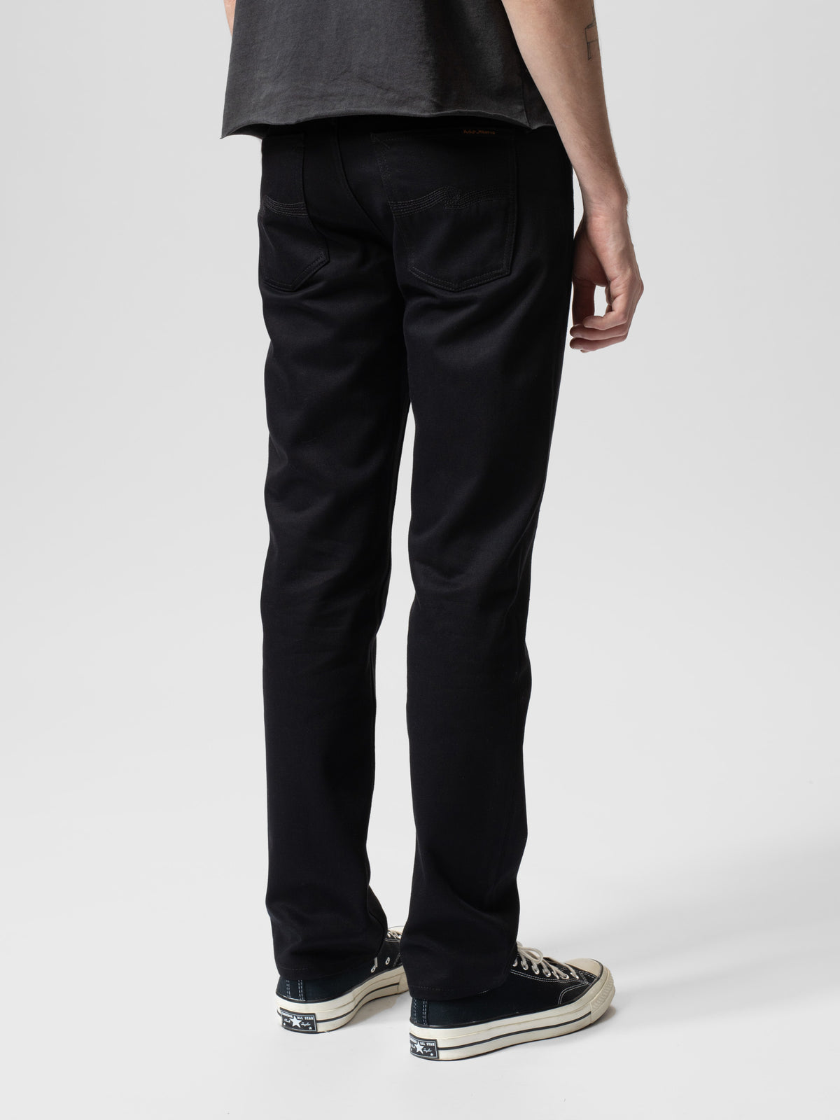 Nudie Jeans Gritty Jackson Dry Everblack jeans - model back